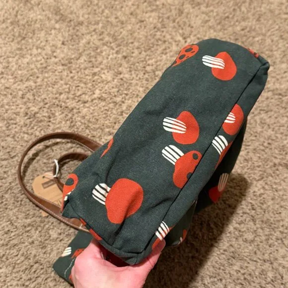 MAIKA Woven Market Tote Bag NWT Mushroom Pattern Vegan Leather - Picture 8 of 9